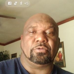 Meet your Posher, Antonio